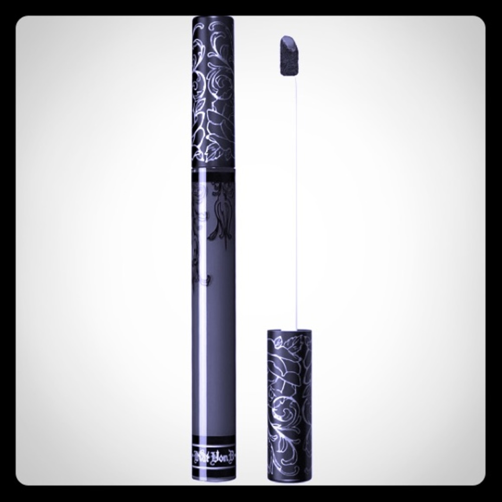 Woolf - Kat Von D Liquid Lipstick